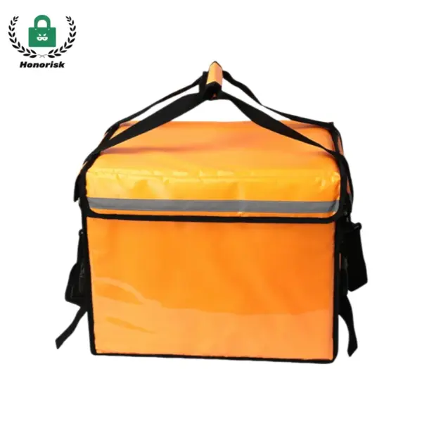 Akpa eji eji eji eme ihe & Eriri na oroma nwere eriri ojii, gosiputara na nzụlite ọcha.