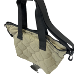 Bossa tote encoixinada personalitzada amb teixit encoixinat i nanses de corretges per a ús diari